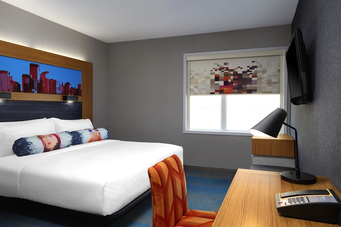 Imagen de la habitación del Hotel Aloft Calgary University. Foto 5