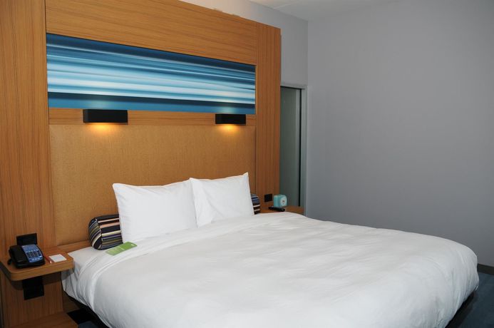 Imagen de la habitación del Hotel Aloft Charleston Airport and Convention Center. Foto 6