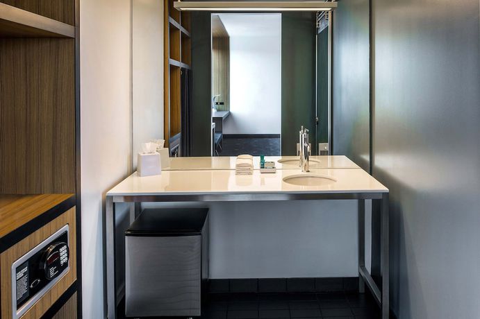 Imagen de la habitación del Hotel Aloft Charlotte Ballantyne. Foto 4