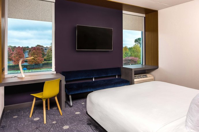 Imagen de la habitación del Hotel Aloft Charlotte Ballantyne. Foto 7