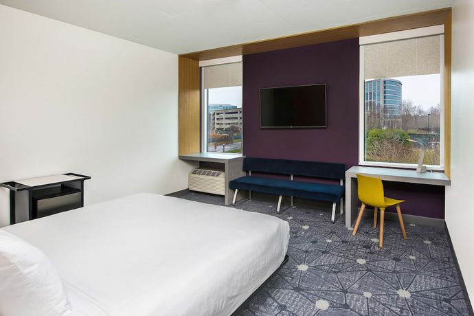 Imagen de la habitación del Hotel Aloft Charlotte Ballantyne. Foto 8