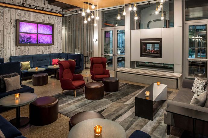 Imagen de los interiores del Hotel Aloft Charlotte Ballantyne. Foto 17