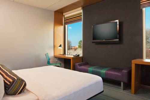 Imagen de la habitación del Hotel Aloft Chesapeake. Foto 3