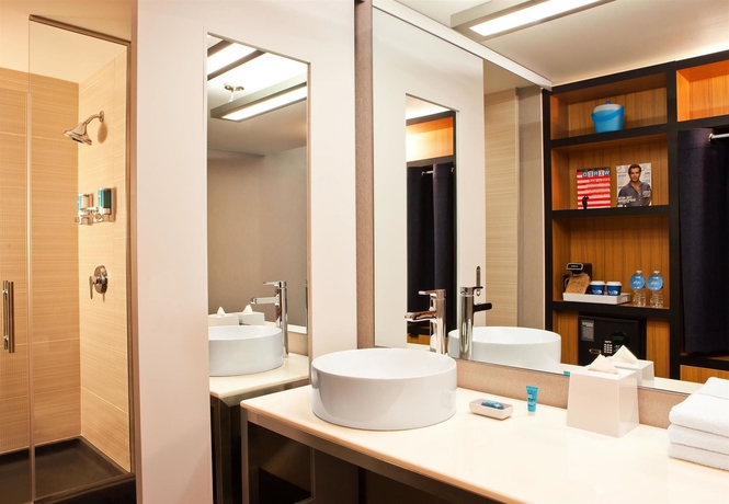 Imagen de la habitación del Hotel Aloft Chicago Downtown River North. Foto 11