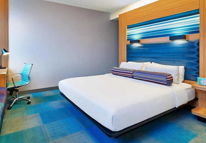 Imagen de la habitación del Hotel Aloft Chicago O'hare. Foto 5