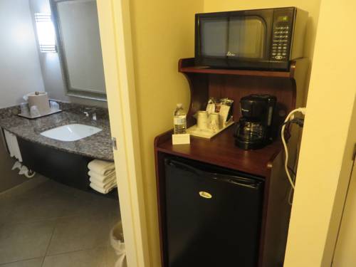 Imagen de la habitación del Hotel Aloft Chicago Schaumburg. Foto 4