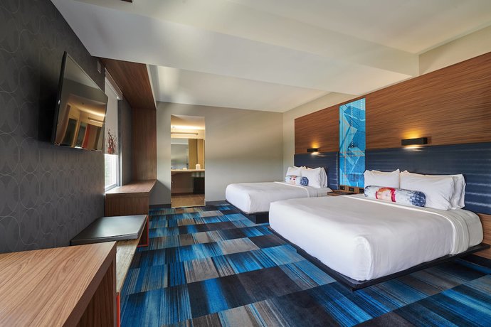 Imagen de la habitación del Hotel Aloft Cleveland Airport. Foto 5