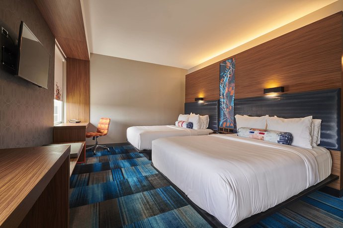 Imagen de la habitación del Hotel Aloft Cleveland Airport. Foto 6