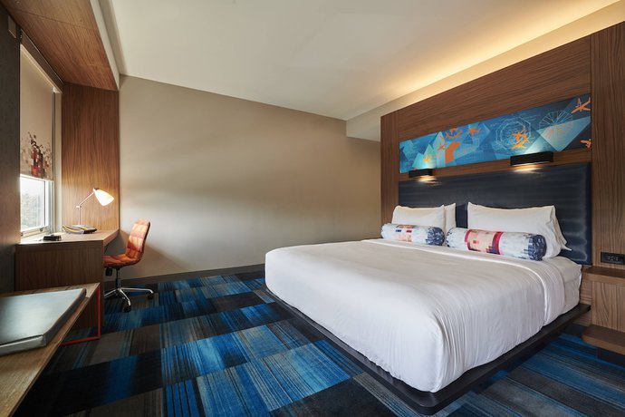 Imagen de la habitación del Hotel Aloft Cleveland Airport. Foto 9