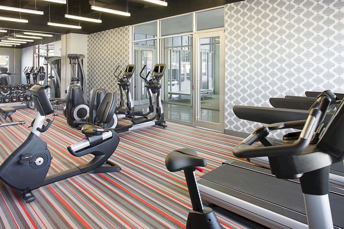 Imagen de los interiores del Hotel Aloft Cleveland Beachwood. Foto 15