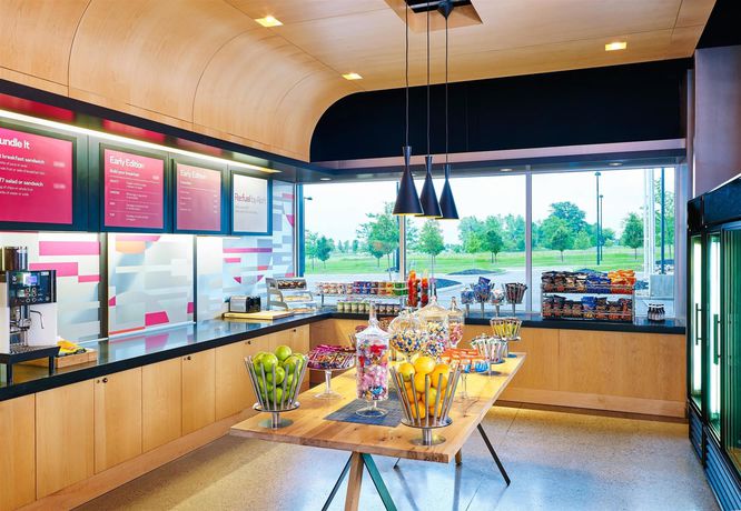 Imagen del bar/restaurante del Hotel Aloft Cleveland Beachwood. Foto 6