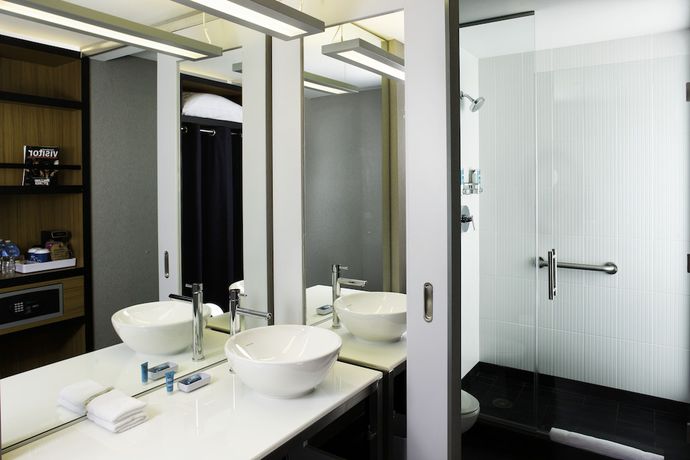 Imagen de la habitación del Hotel Aloft Cleveland Downtown. Foto 10