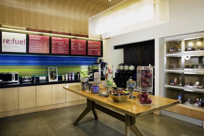 Imagen del bar/restaurante del Hotel Aloft Cleveland Downtown. Foto 3