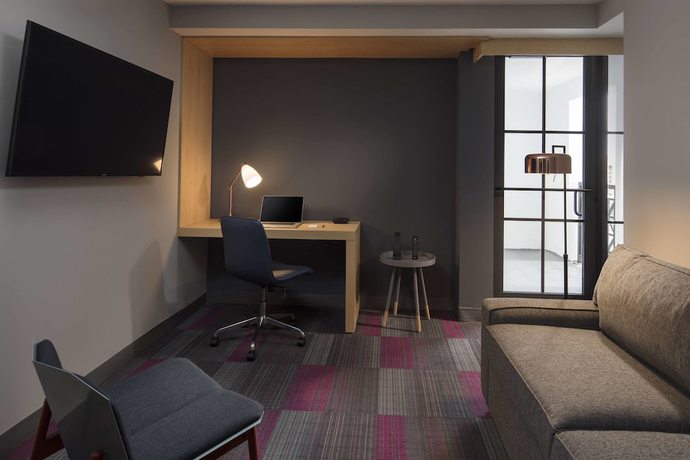 Imagen de la habitación del Hotel Aloft Coral Gables. Foto 12