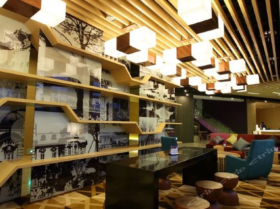 Imagen general del Hotel Aloft Dalian. Foto 3