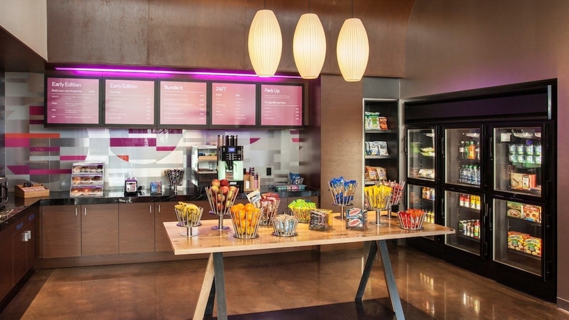 Imagen del bar/restaurante del Hotel Aloft Dallas Arlington Entertainment District. Foto 3