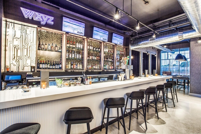 Imagen del bar/restaurante del Hotel Aloft Dallas Arlington Entertainment District. Foto 8