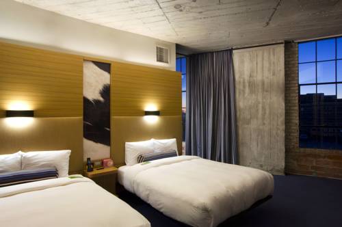 Imagen de la habitación del Hotel Aloft Dallas Downtown. Foto 5