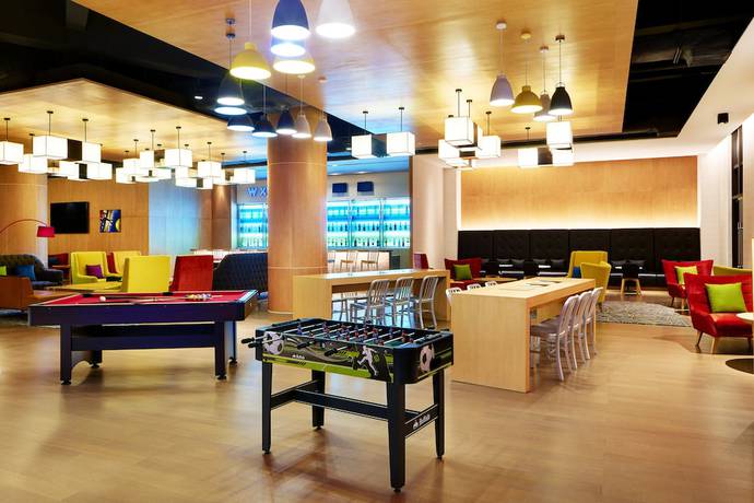 Imagen del bar/restaurante del Hotel Aloft Dongguan Dynamic Town. Foto 4