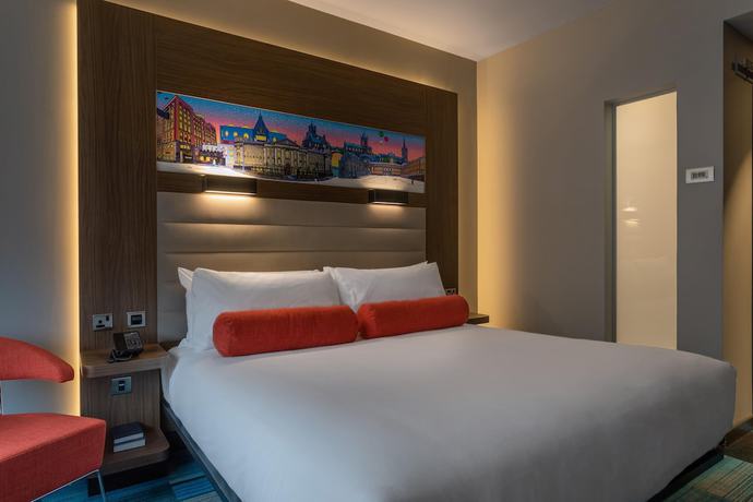 Imagen de la habitación del Hotel Aloft Dublin City. Foto 2