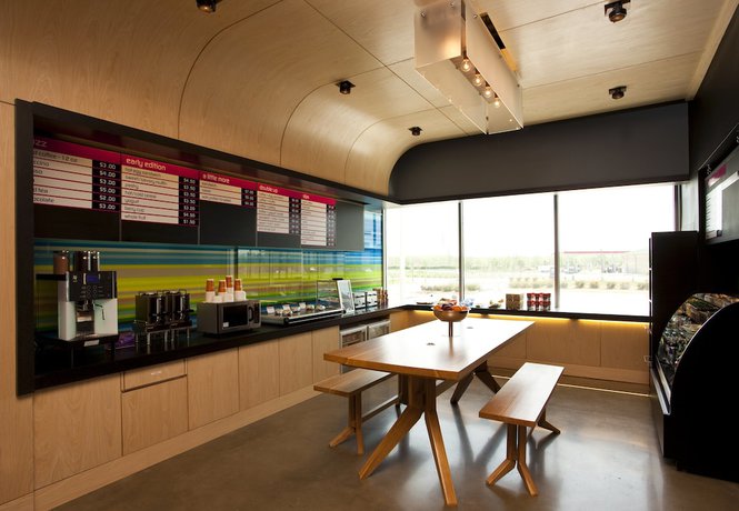 Imagen del bar/restaurante del Hotel Aloft Dulles Airport North. Foto 4