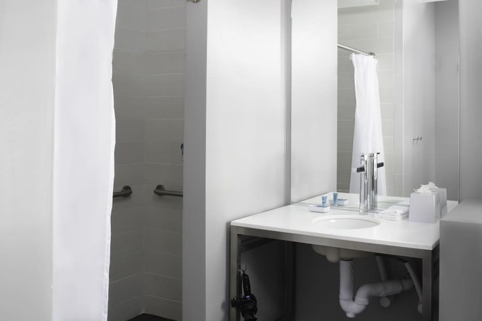 Imagen de la habitación del Hotel Aloft El Paso Downtown. Foto 4
