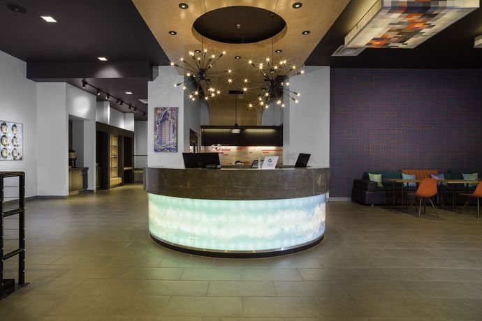 Imagen de los interiores del Hotel Aloft El Paso Downtown. Foto 15