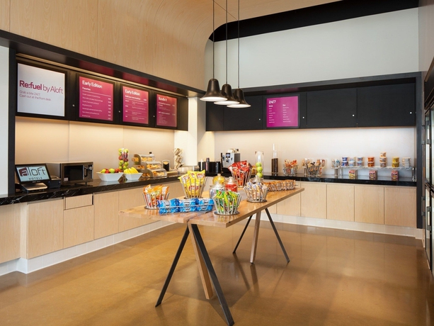 Imagen del bar/restaurante del Hotel Aloft El Segundo - Los Angeles Airport. Foto 4