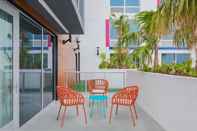Imagen general del Hotel Aloft Fort Lauderdale Airport. Foto 3