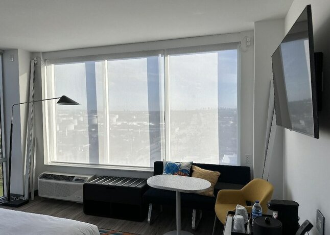 Imagen general del Hotel Aloft Fort Lauderdale Airport. Foto 10