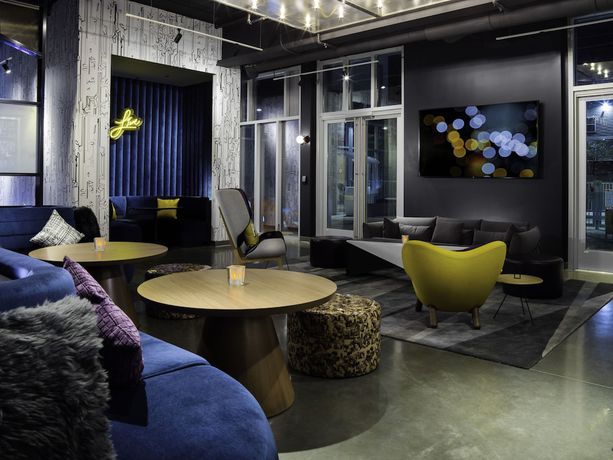 Imagen de los interiores del Hotel Aloft Gainesville University Area. Foto 15