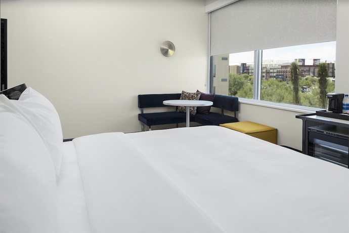 Imagen de la habitación del Hotel Aloft Glendale at Westgate. Foto 6