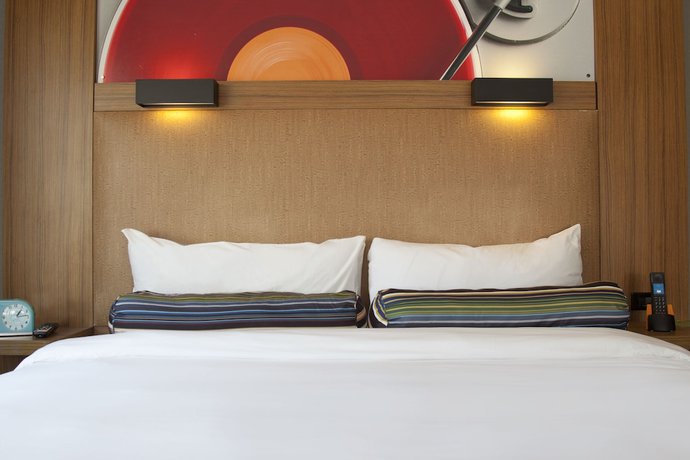 Imagen de la habitación del Hotel Aloft Houston Downtown. Foto 11