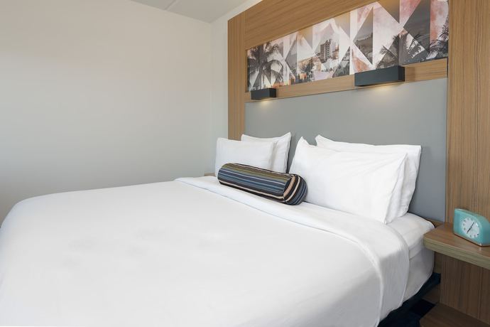Imagen de la habitación del Hotel Aloft Jacksonville Airport. Foto 2