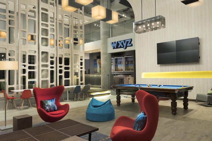 Imagen del bar/restaurante del Hotel Aloft Jakarta Wahid Hasyim. Foto 4