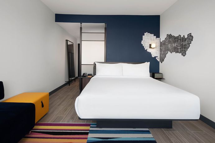 Imagen de la habitación del Hotel Aloft Katy Mills. Foto 13