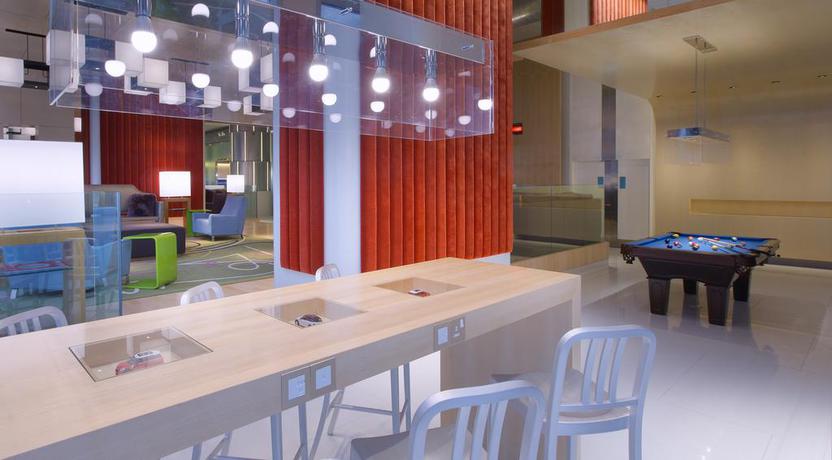 Imagen de los interiores del Hotel Aloft Kuala Lumpur Sentral. Foto 11