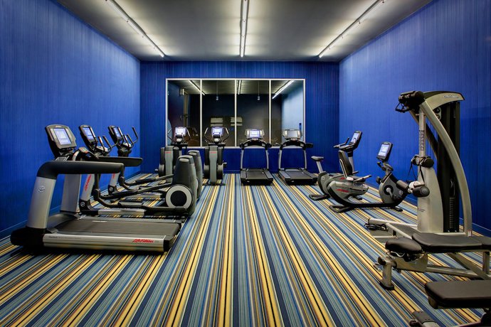 Imagen de los interiores del Hotel Aloft Leawood Overland Park. Foto 9