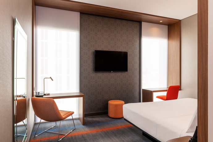 Imagen de la habitación del Hotel Aloft Me'aisam, Dubai. Foto 14