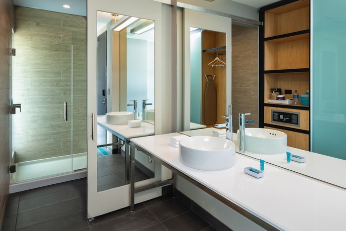 Imagen de la habitación del Hotel Aloft Miami Aventura. Foto 6