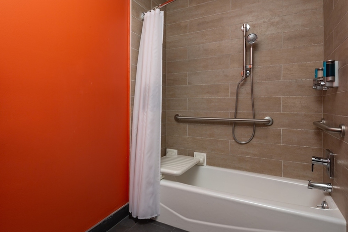 Imagen de la habitación del Hotel Aloft Miami Aventura. Foto 8