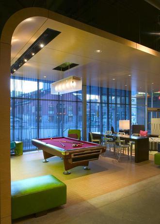 Imagen de los interiores del Hotel Aloft Minneapolis. Foto 11