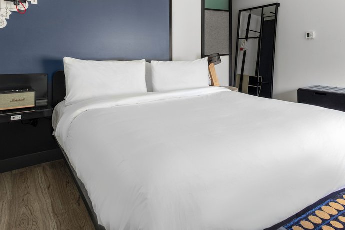 Imagen de la habitación del Hotel Aloft Nashville Airport. Foto 3