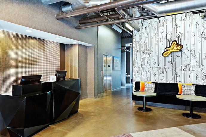 Imagen de los interiores del Hotel Aloft Nashville Franklin. Foto 19