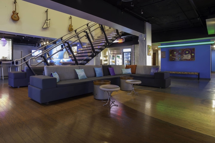 Imagen de los interiores del Hotel Aloft Nashville West End. Foto 18