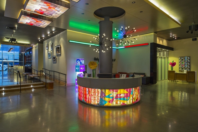 Imagen de los interiores del Hotel Aloft New Orleans Downtown. Foto 10