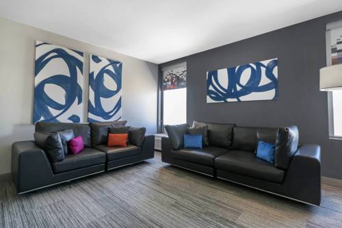 Imagen de la habitación del Hotel Aloft Newport On The Levee. Foto 5