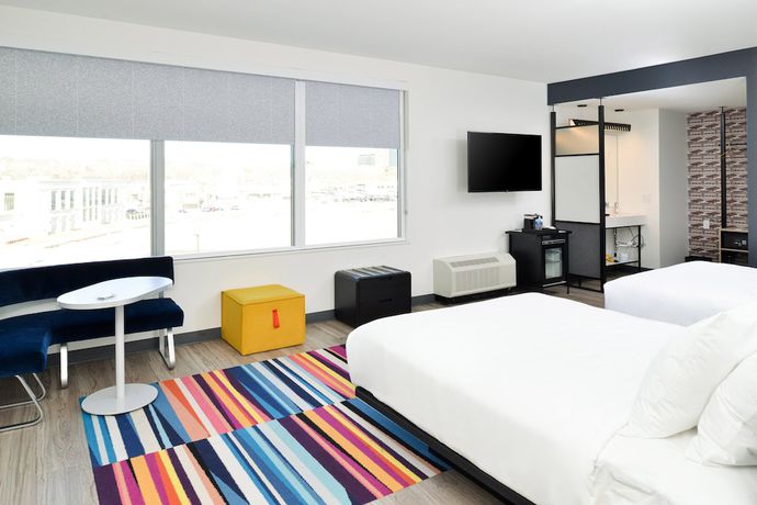 Imagen de la habitación del Hotel Aloft North Kansas City. Foto 10