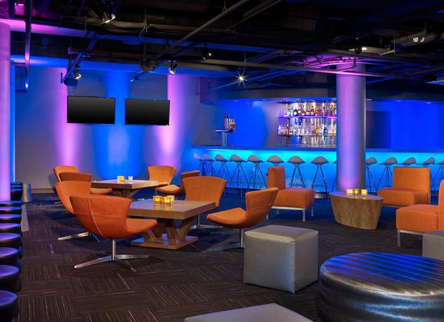 Imagen del bar/restaurante del Hotel Aloft Oklahoma City Downtown - Bricktown. Foto 3