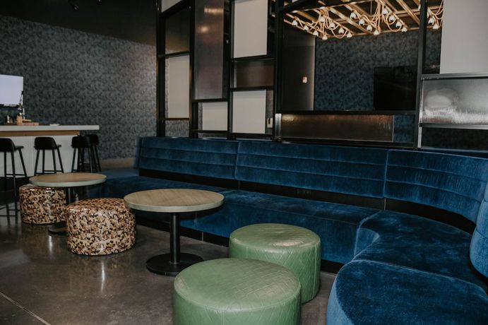 Imagen de los interiores del Hotel Aloft Omaha West. Foto 18
